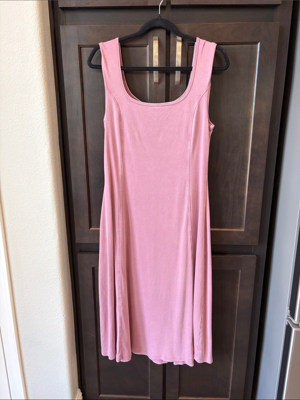 Universal Thread Dusty Pink Scoop Neck Midi Dress